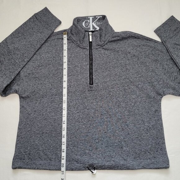 Calvin Klein Cropped Sweatshirt Performance Womens Pullover Gray 1/4 Zip Sz M - Picture 5 of 13